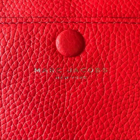 Marc Jacobs Empire City Leather Wristlet NWT - Picture 5 of 8
